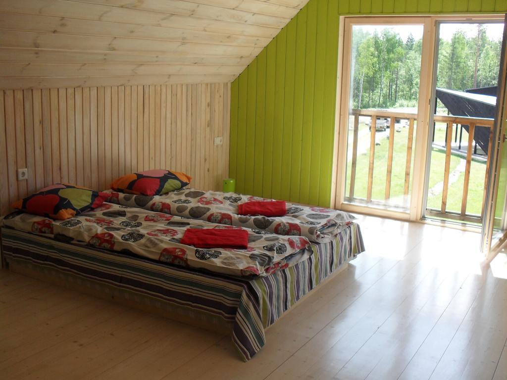 Koveri Holiday Center Стая снимка